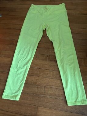 MONO B Neon Lime Active Leggings size large